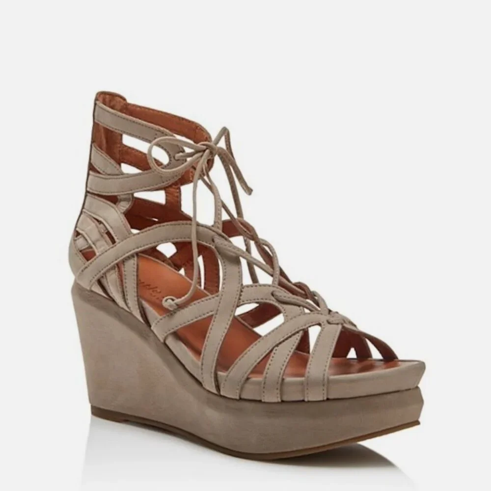 NWOB Gentle Souls by Kenneth Cole Joy Lace Up Wedge Sandals